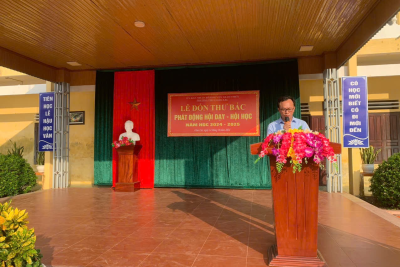 TRƯỜNG THCS GIAO LẠC TỔ CHỨC LỄ ĐÓN THƯ BÁC VÀ PHÁT ĐỘNG HỘI DẠY  –  HỘI HỌC NĂM HỌC 2024-2025